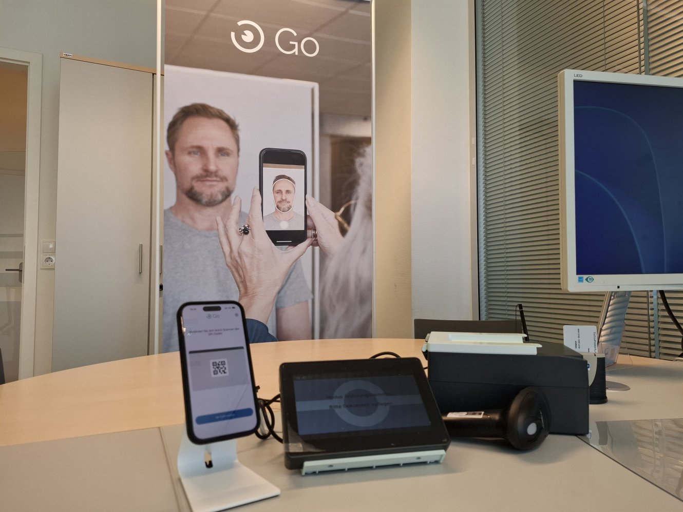 Fotostation für digitale Passbilder im Einwohnermeldeamt Ilmenau