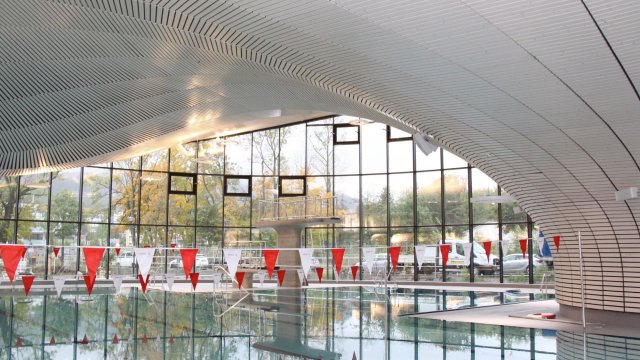 Neue Schwimmhalle