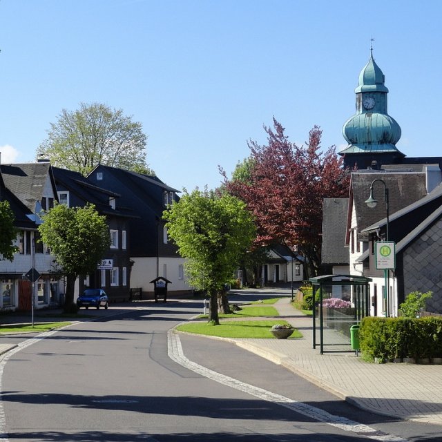 Frauenwald - Ort mit Kirche