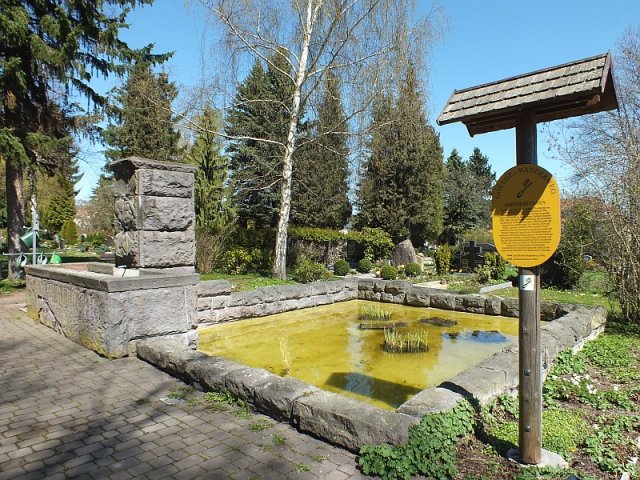 Goethebrunnen auf dem Hauptfriedhof