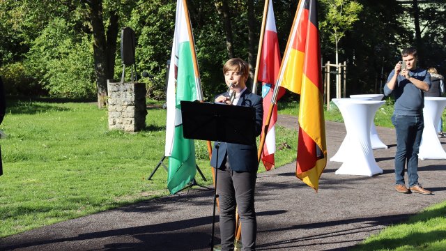 Ginkgobaum zum Tag der Deutschen Einheit im Ilmenauer Stadtpark gepflanzt