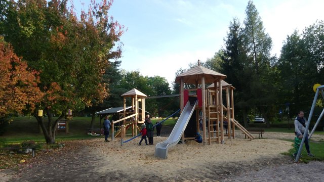 Jesuborn - Spielplatz Am Trockenbach