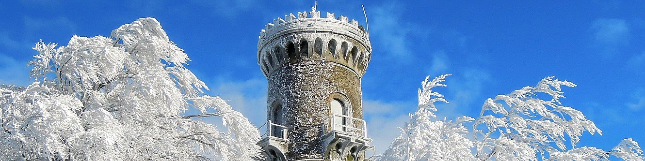 Kickelhahnturm im Winter