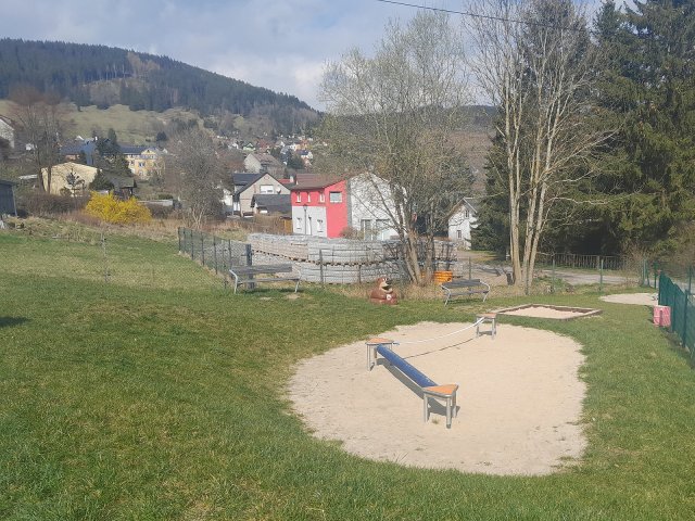 Manebach - Spielplatz Hammerweg