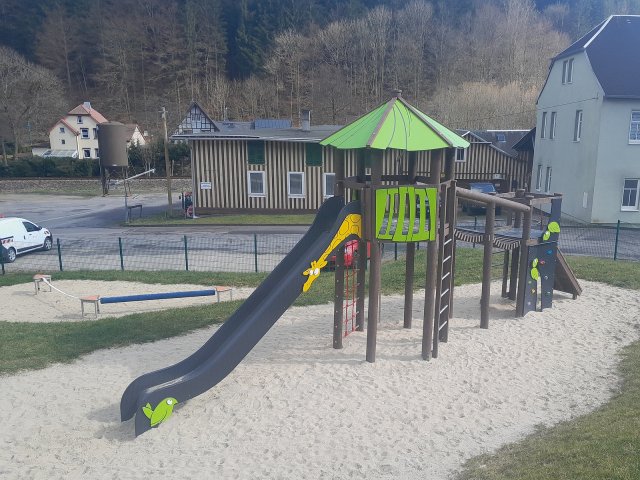 Manebach - Spielplatz Hammerweg