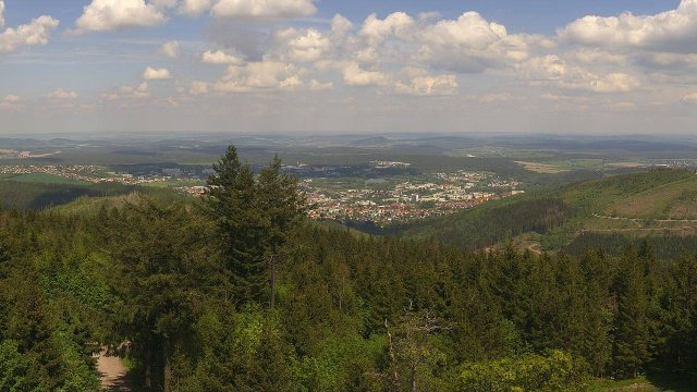 Panorama-Webcam auf dem Kickelhahn - Blick auf Ilmenau Mitte Mai