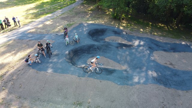 Eröffnung Pumptrack in Manebach