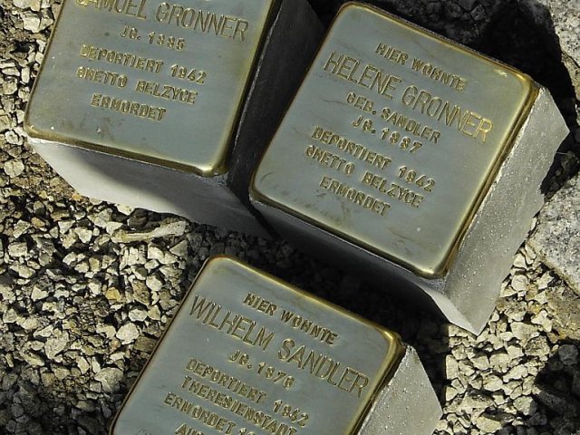 Verlegung der Stolpersteine im Jahr 2008