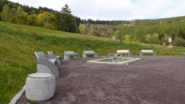 Tretbecken