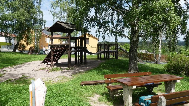 Unterpörlitz - Spielplatz Siedlung