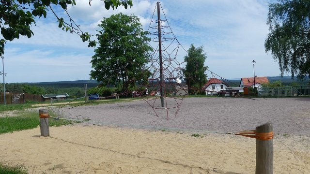 Unterpörlitz - Spielplatz Siedlung