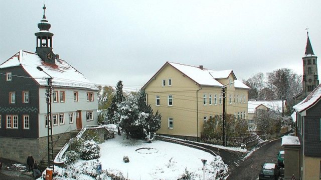 Gemeindebüro Unterpörlitz und Kirchgasse im Winter, Foto Horst Bradsch