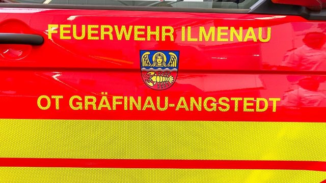 Übergabe Feuerwehrfahrzeuge Gräfinau-Angstedt