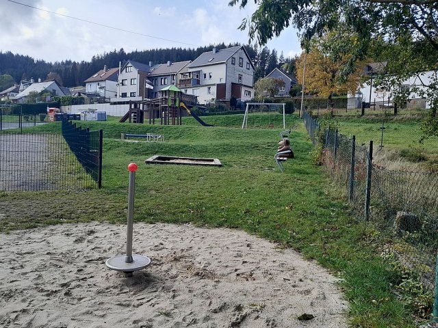 Manebach - Spielplatz Hammerweg