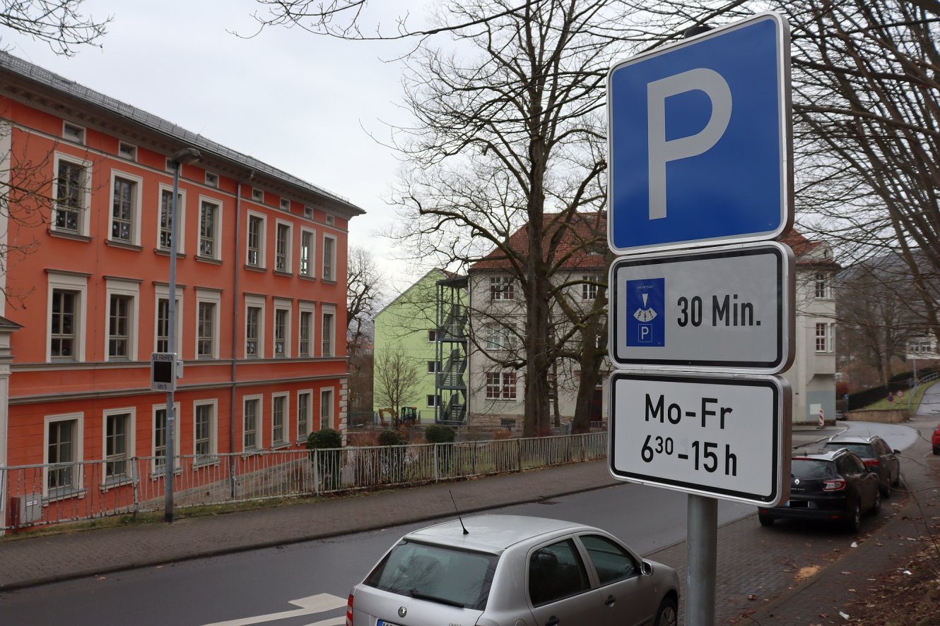 Kurzzeitparkplätze am Zwetschenberg in Ilmenau