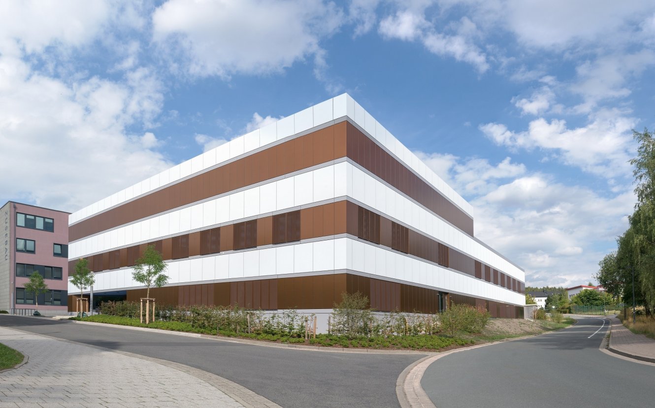 Neues IT-Dienstleistungszentrum auf dem Campus der TU Ilmenau