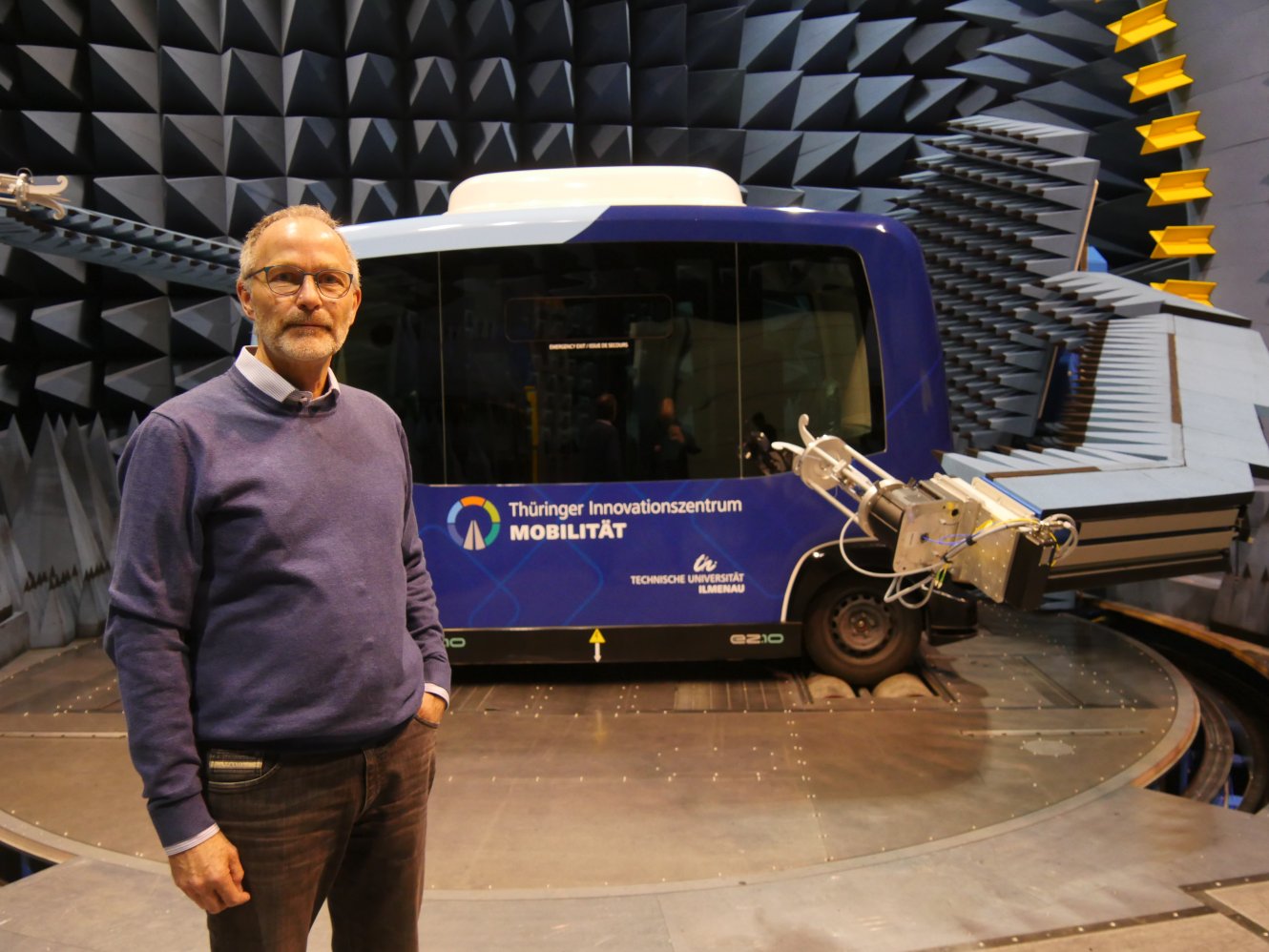 Der Direktor des Thüringer Innovationszentrums Mobilität Professor Matthias Hein